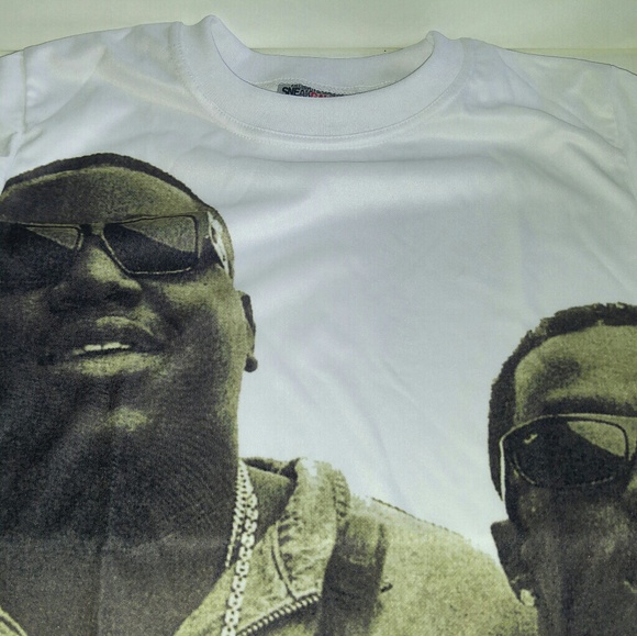 Biggie and Puffy Middle Finger Tee - Picture 1 of 3